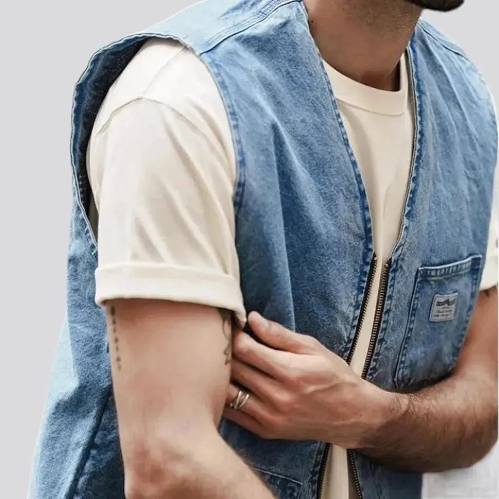 Light-wash regular jean vest
 for men