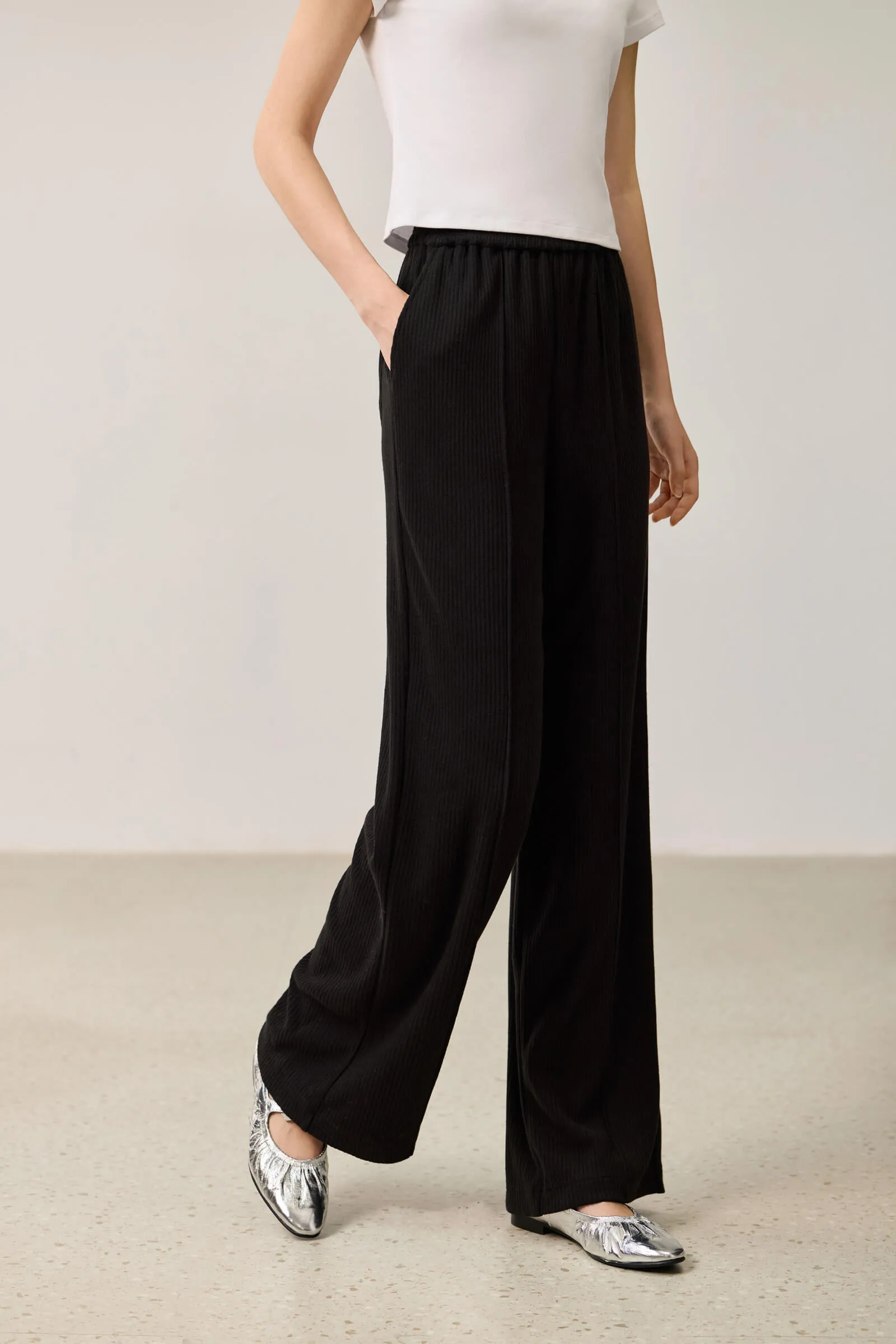 LILY Elastic Waist High-Stretch Knit Wide-Leg Pants