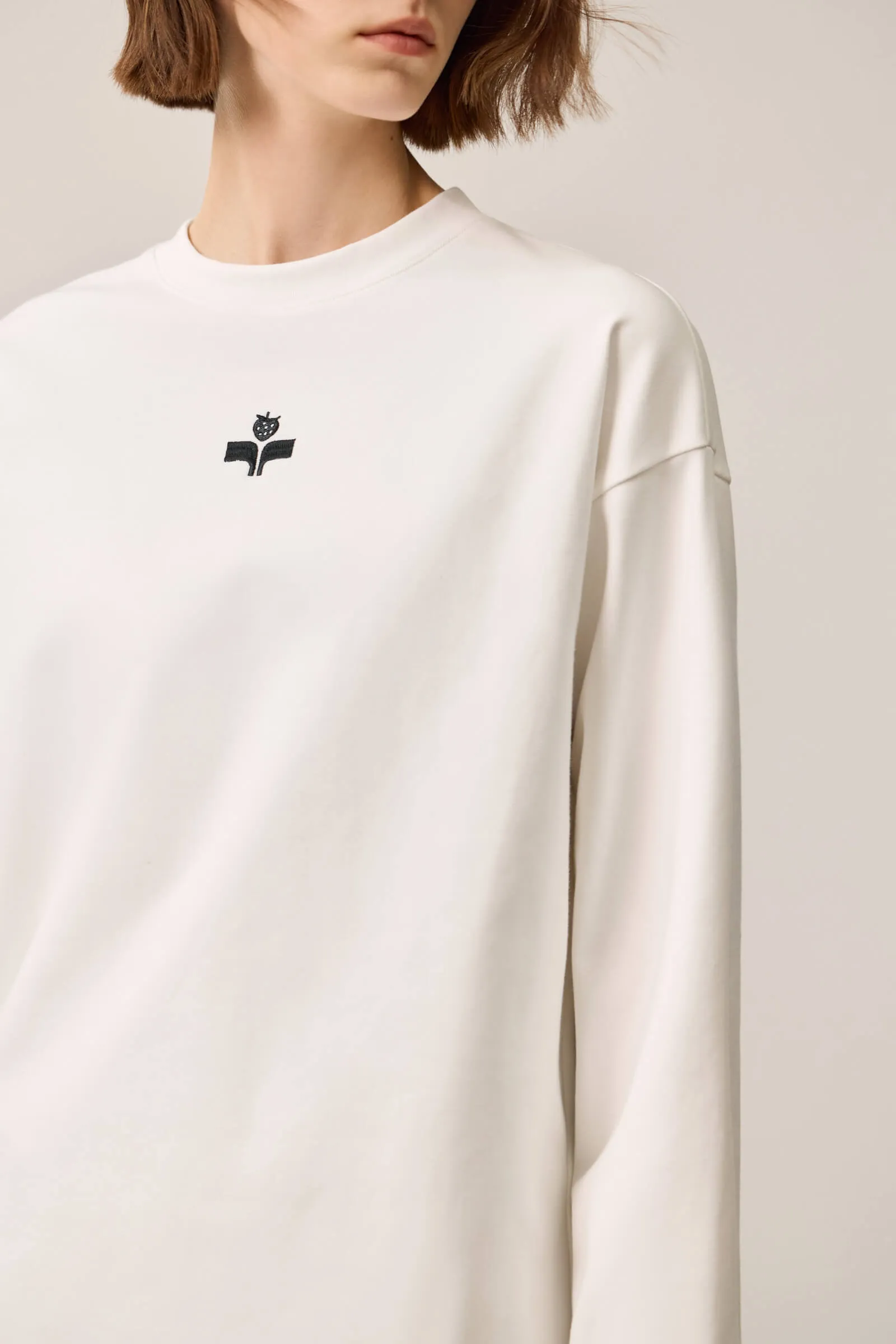 LILY Minimalist Long Sleeve Crewneck T-Shirt