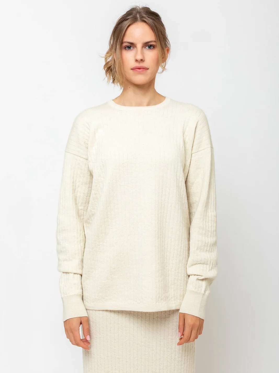 Line Quilt Crew Neck Sweater - Raw White