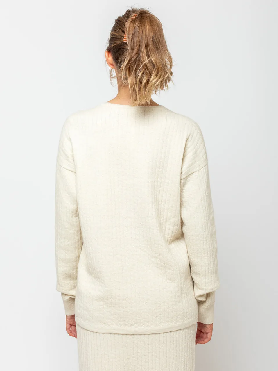 Line Quilt Crew Neck Sweater - Raw White