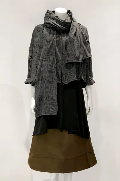 Lisbon Jacket in Charcoal Print Tokyo