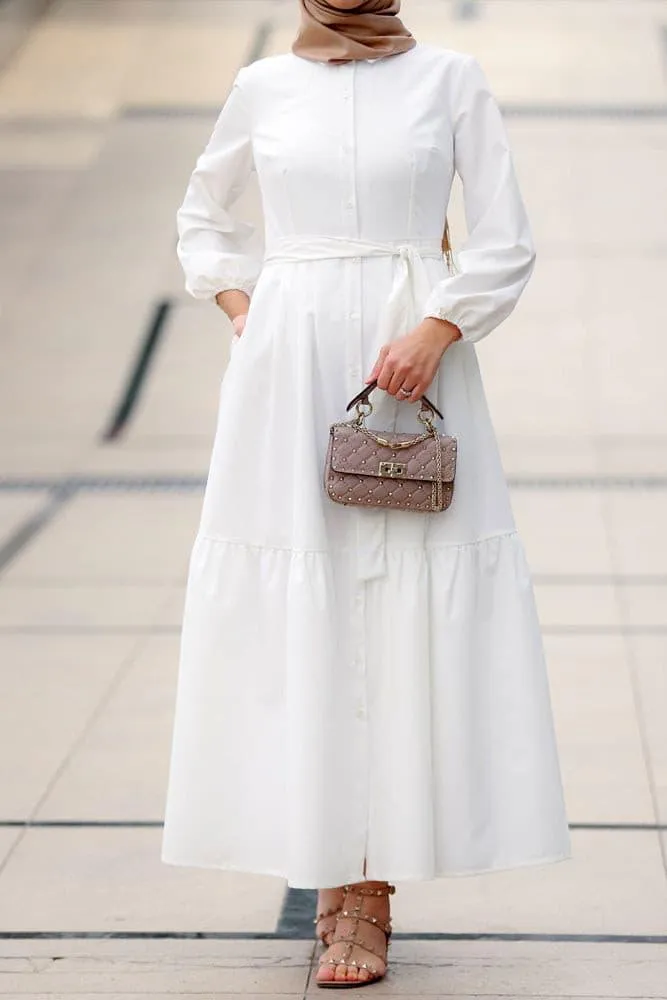 Livela collar neck button through tiered maxi dress with a detachable belt in white