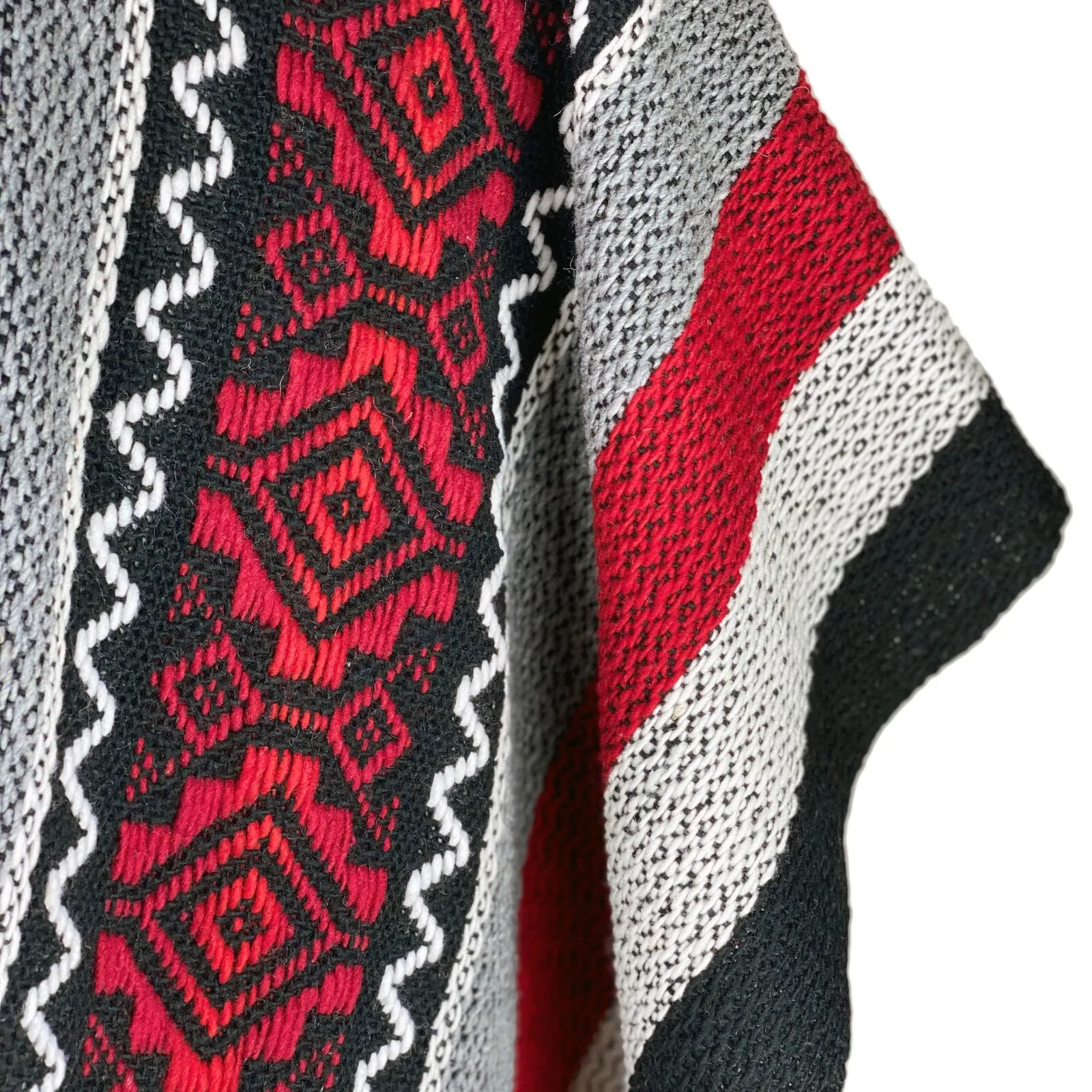 Llama Wool Unisex South American Handwoven Poncho - striped pattern BLACK/WHITE/RED with red diamonds