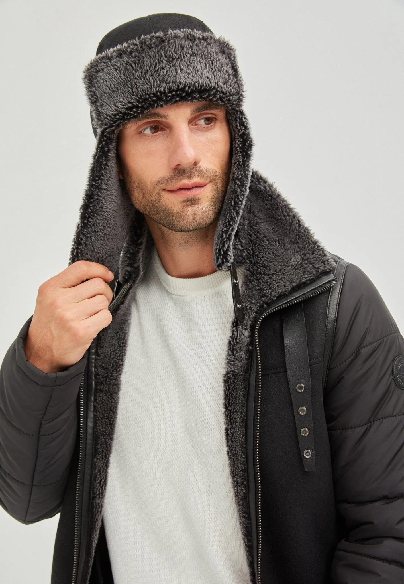 Logan Unisex Shearling Aviator Winter Hat - Black