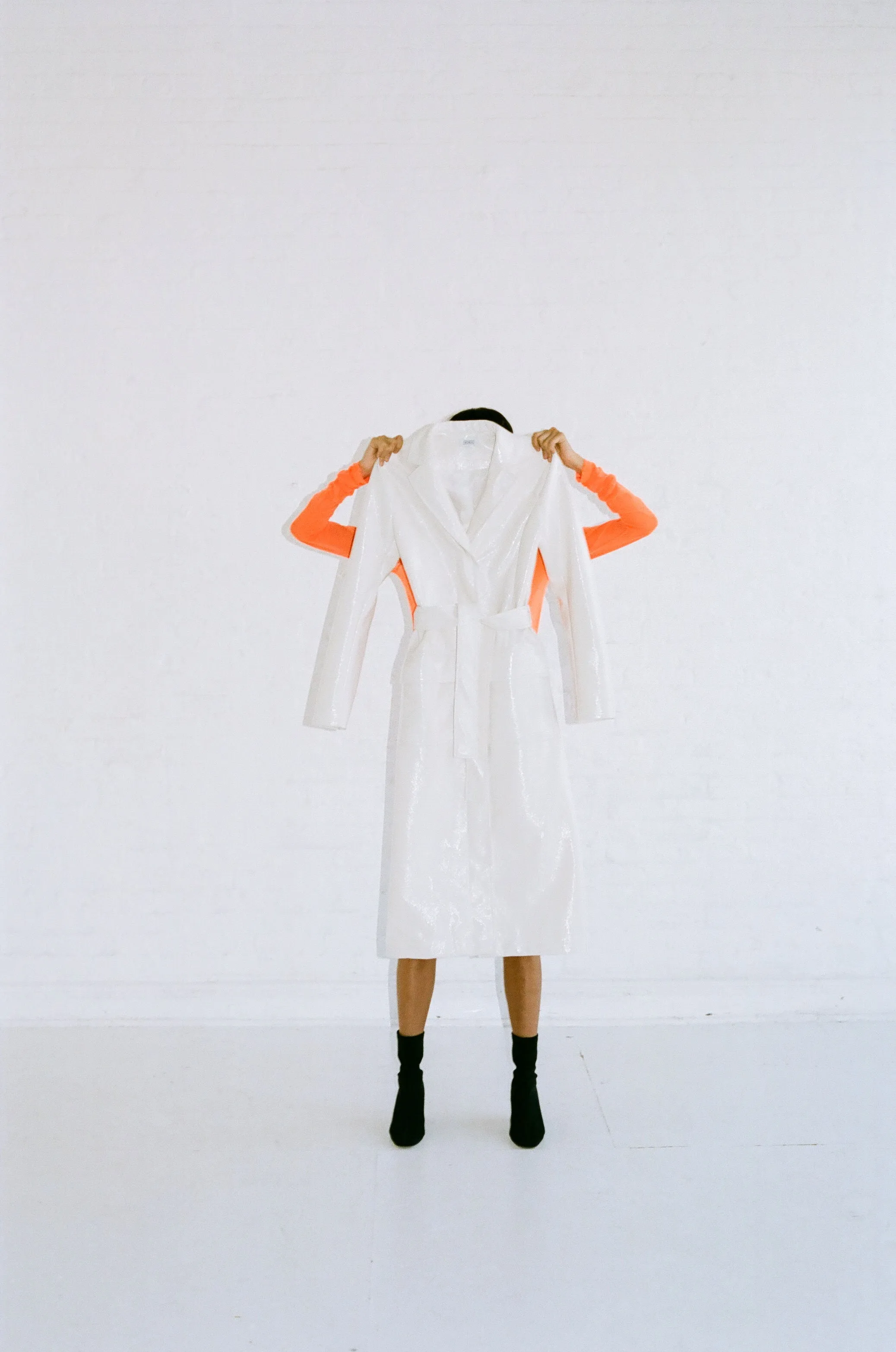 LONG SLEEVE MESH MOCKNECK - FLUORO ORANGE