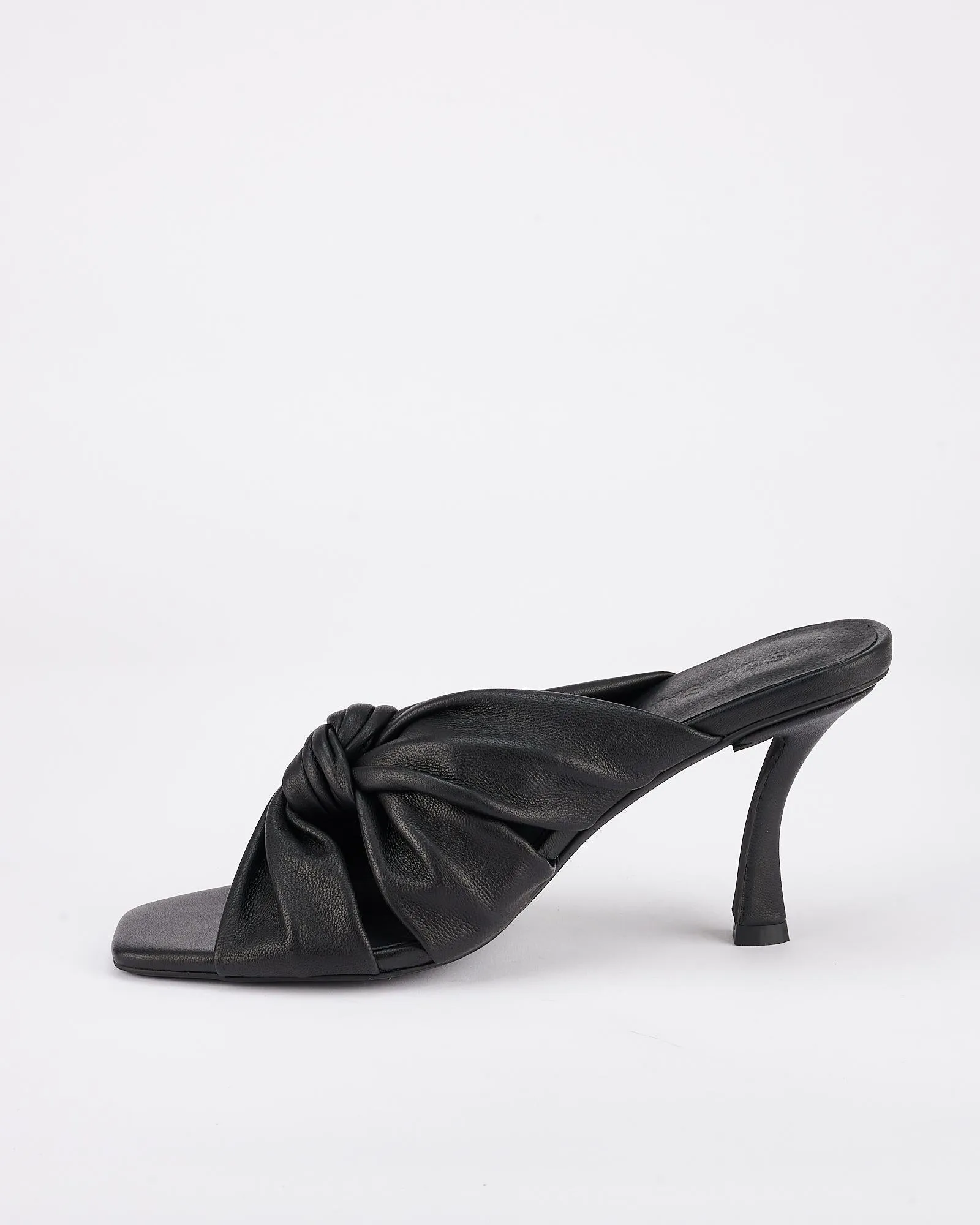 Loro Heel Black