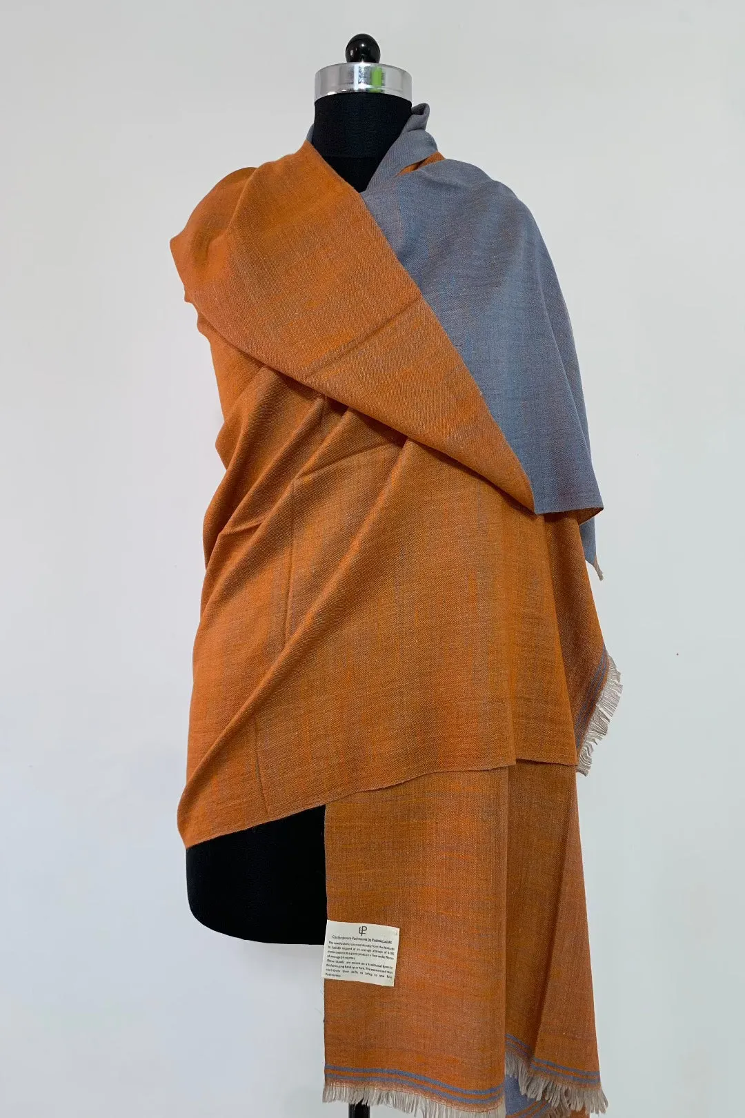 Louis Reversible Cashmere shawl