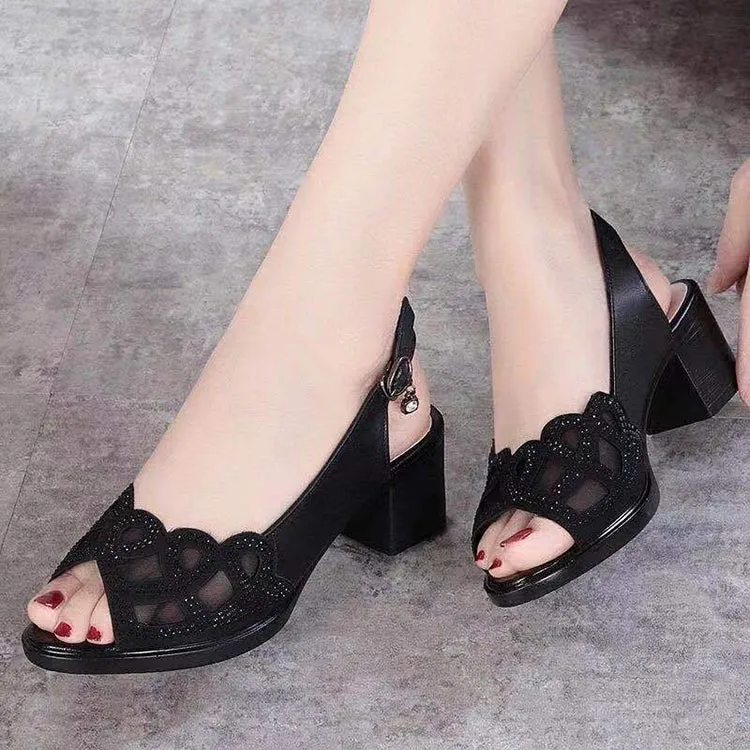 Low Heel Fashionista Sandals