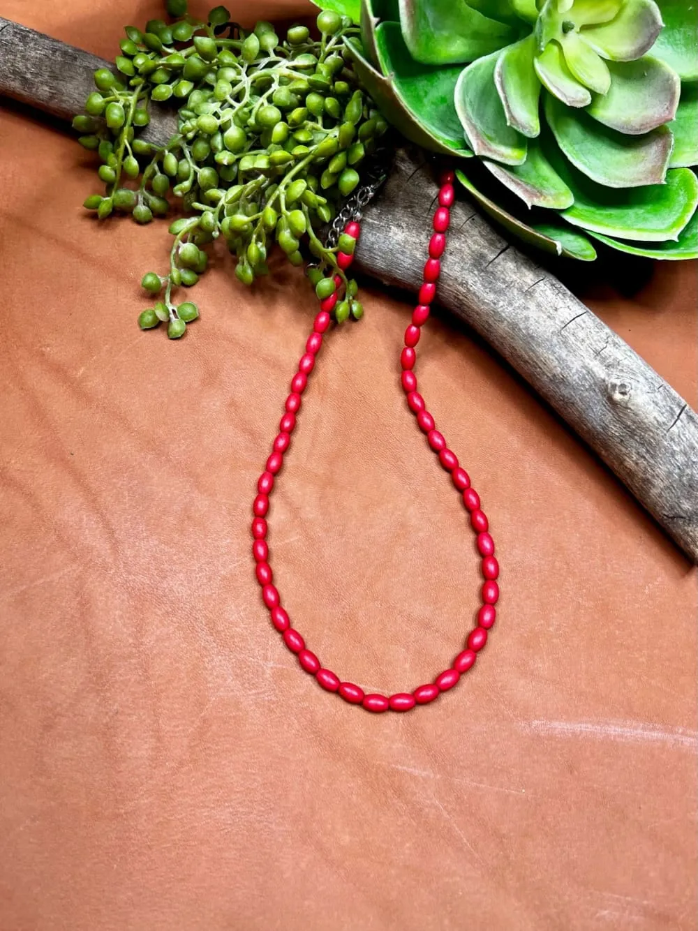 Lubbock Red Beaded Short Necklace