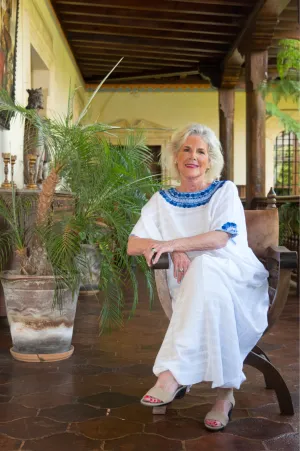 Luisa Guatemalan Kaftan - White and Blue