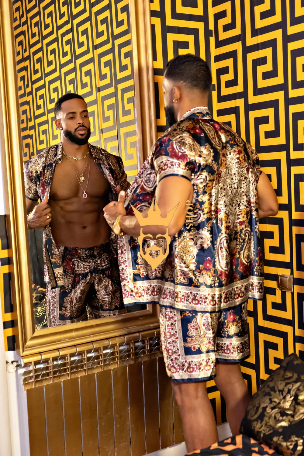 Luxurious Barocco Print Set - The Ultimate Summer Silk Outfit for Mens