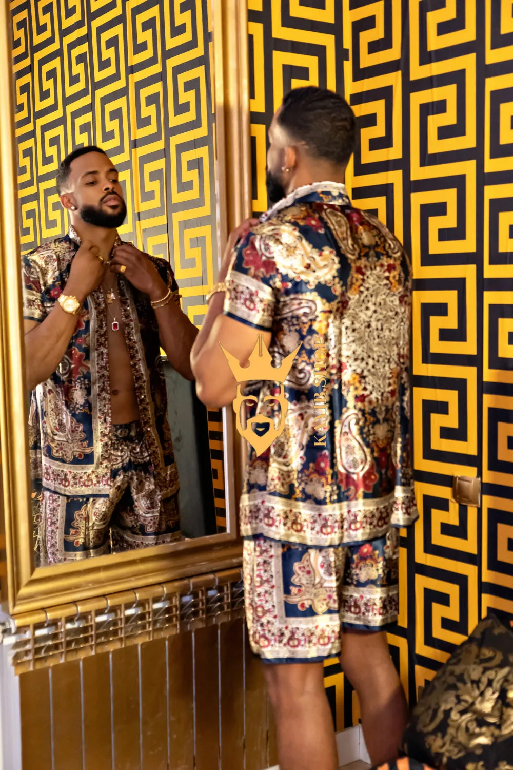 Luxurious Barocco Print Set - The Ultimate Summer Silk Outfit for Mens