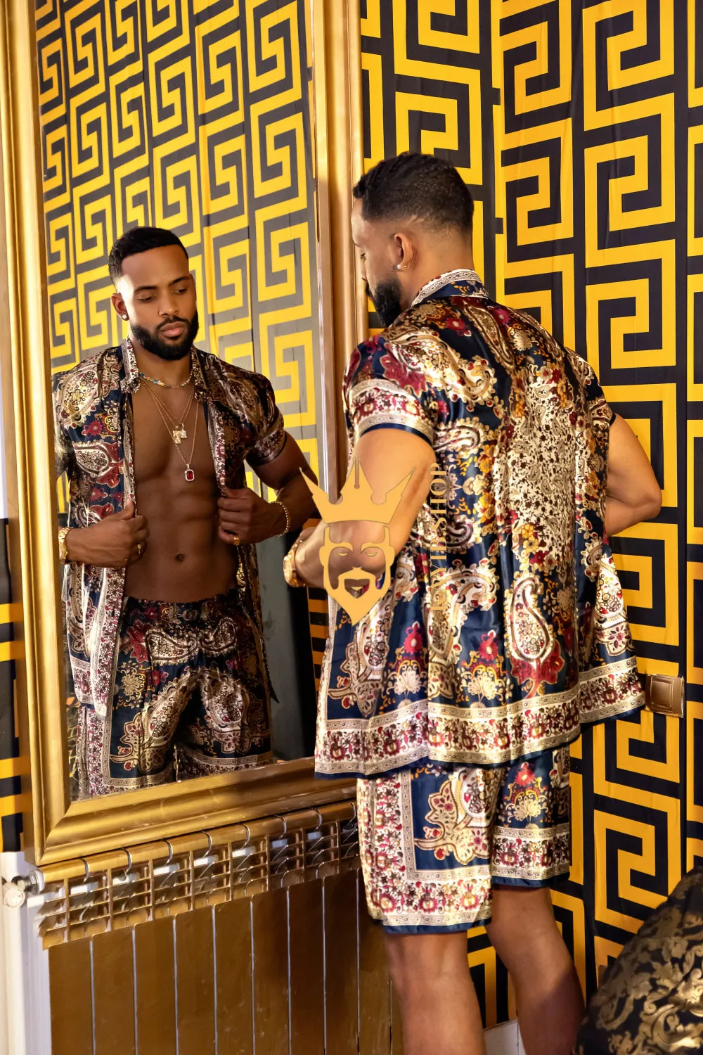 Luxurious Barocco Print Set - The Ultimate Summer Silk Outfit for Mens