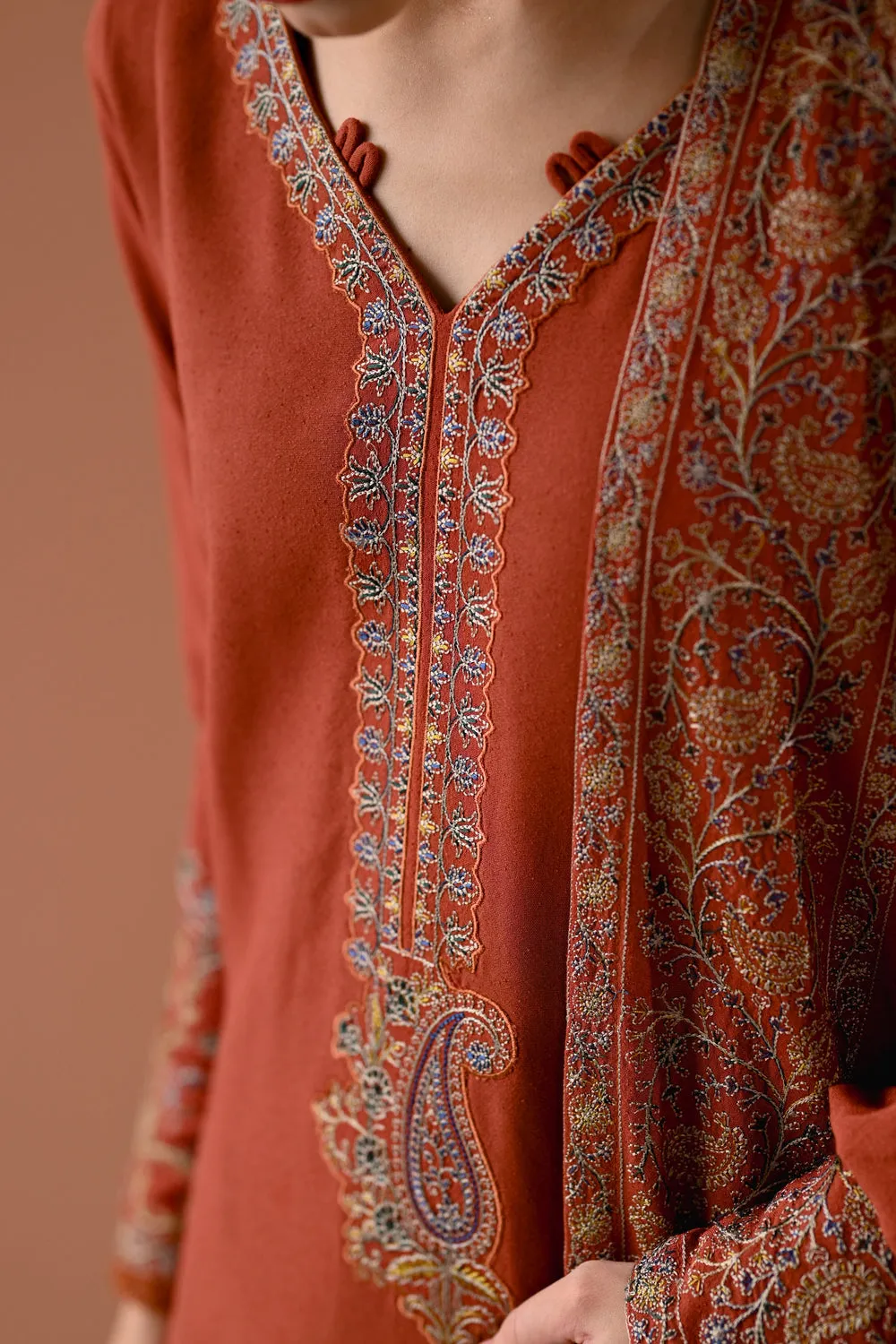 Luxury Karandi Vol II  - DEEP RUST LUXURY EMBROIDERED KARANDI SET (NEL-24634)