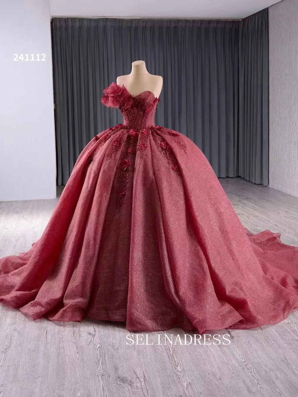 Luxury Red Ball Gown Wedding Dress Sweetheart Beaded Long Formal Dresses Evening Dress 241112