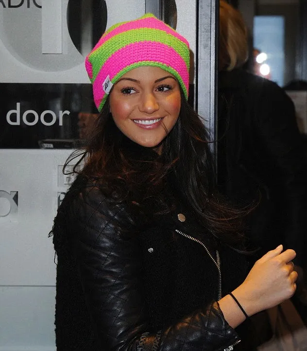 Macphie Beanie Bobble Hat