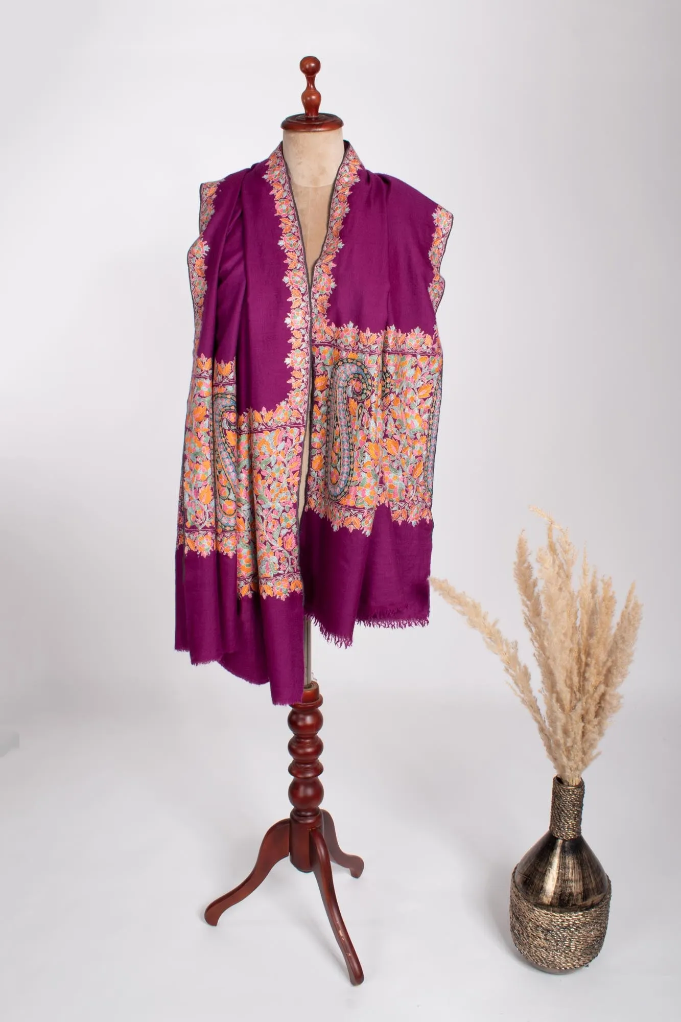 Magenta Kashmiri Pashmina Shawl - MANDAWA