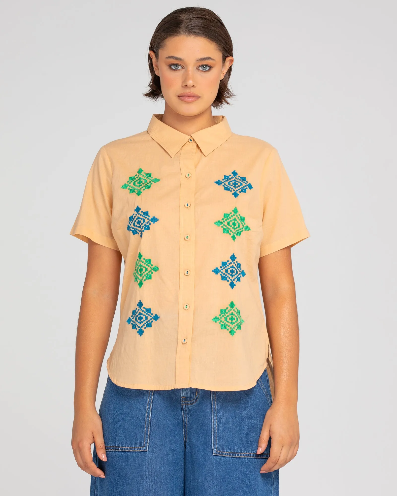 Maia Embroidered Shirt - Natural