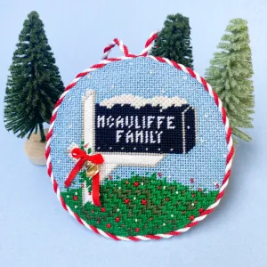 Mailbox Round: Christmas Needlepoint Canvas