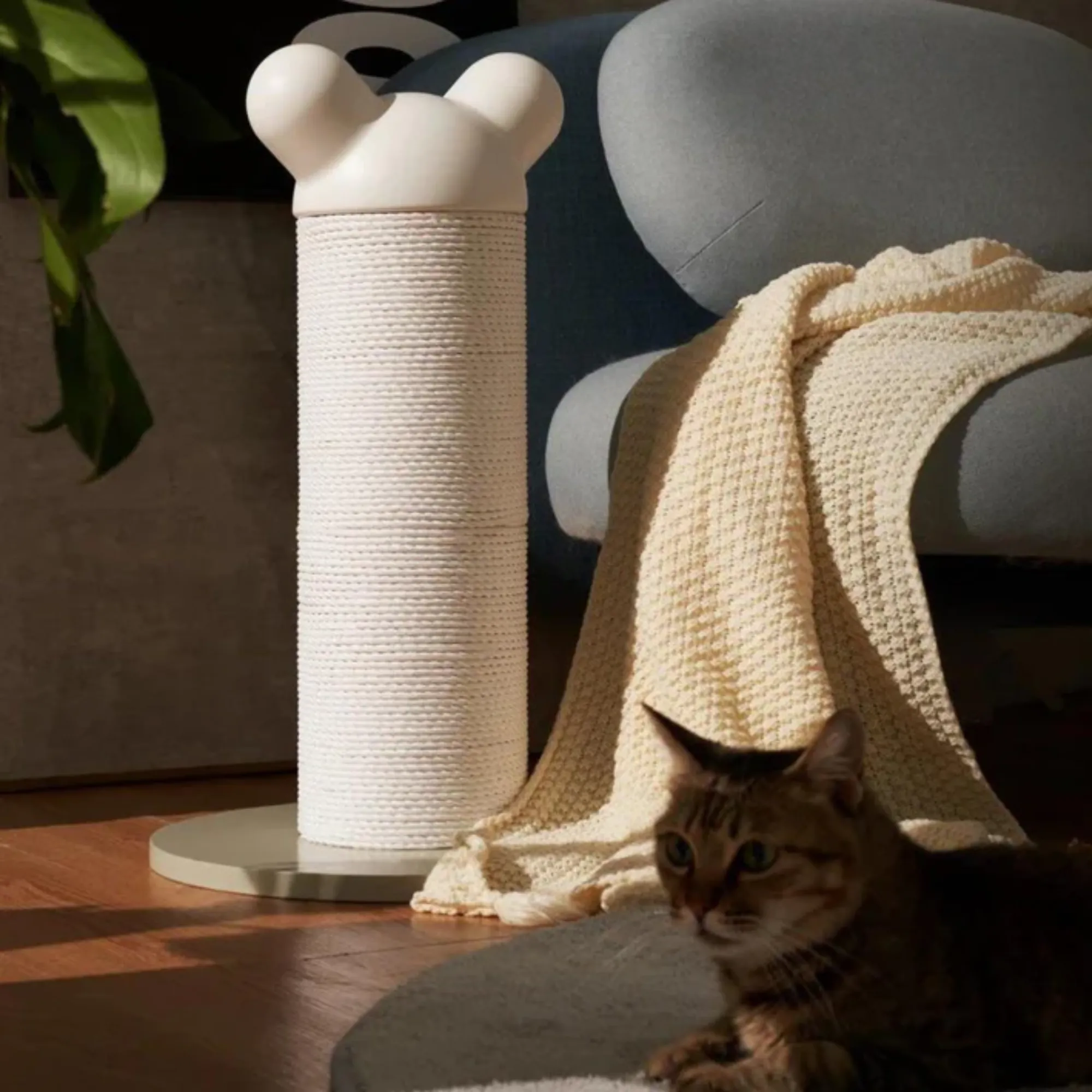 Makesure Nino Cat Scratching Post Pure White