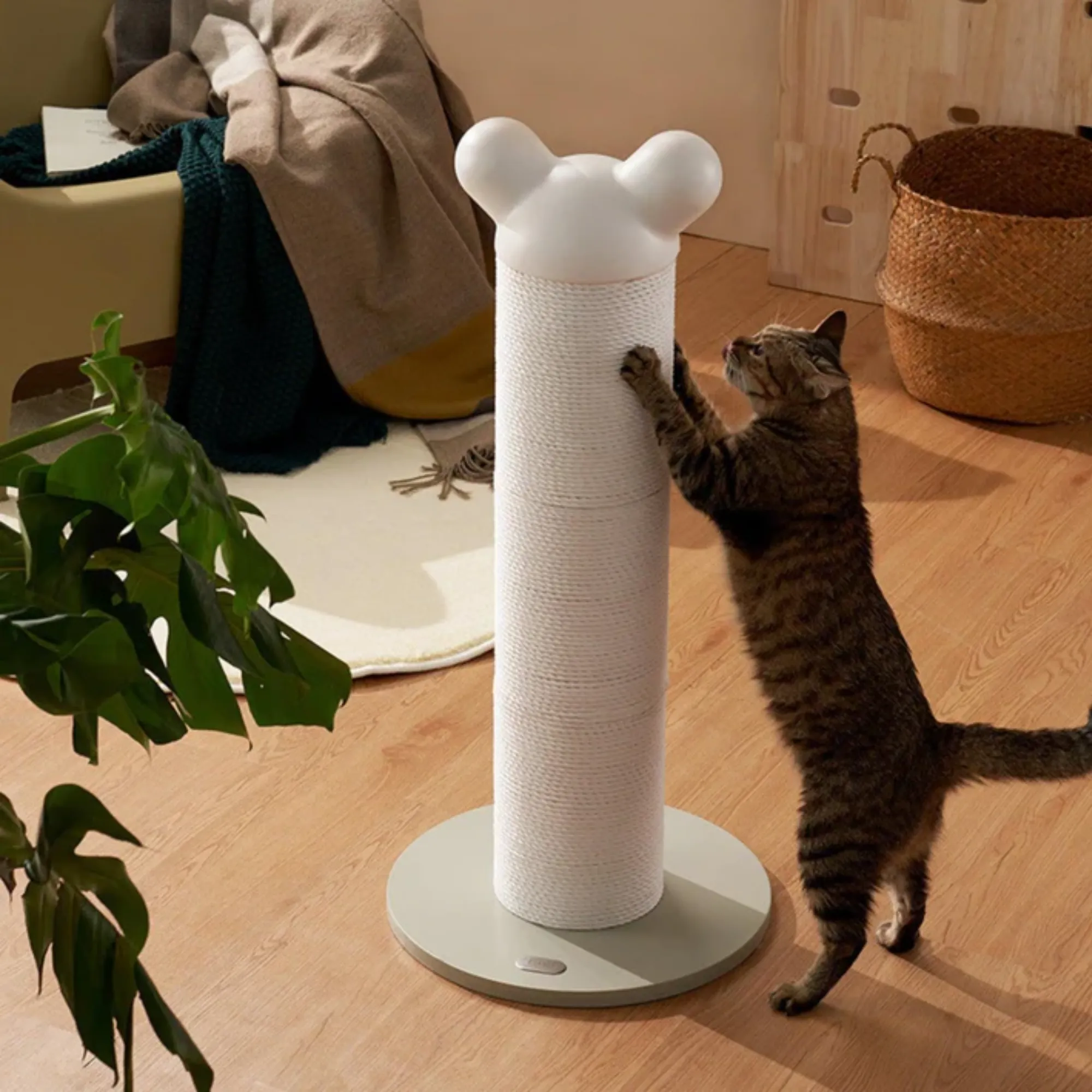 Makesure Nino Cat Scratching Post Pure White