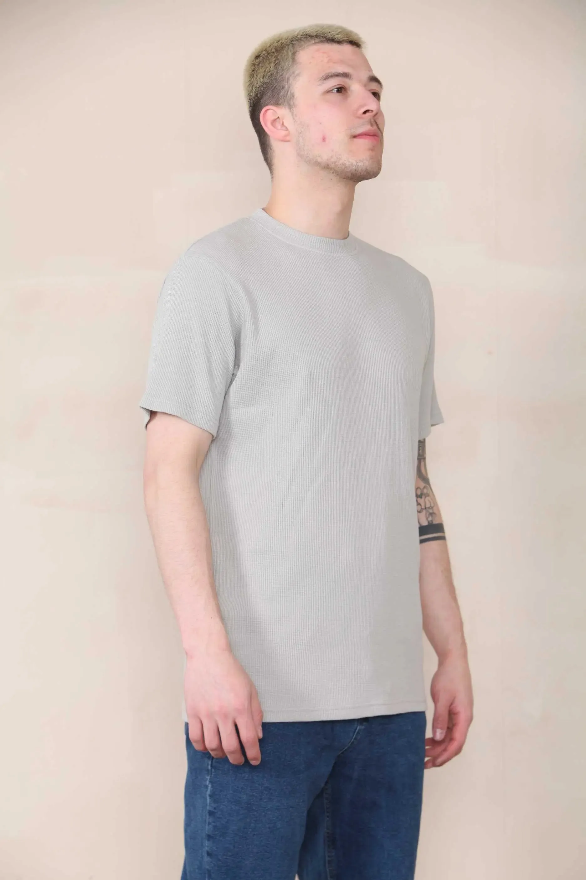 Man Slim Fit Waffle Crew Neck T-Shirt