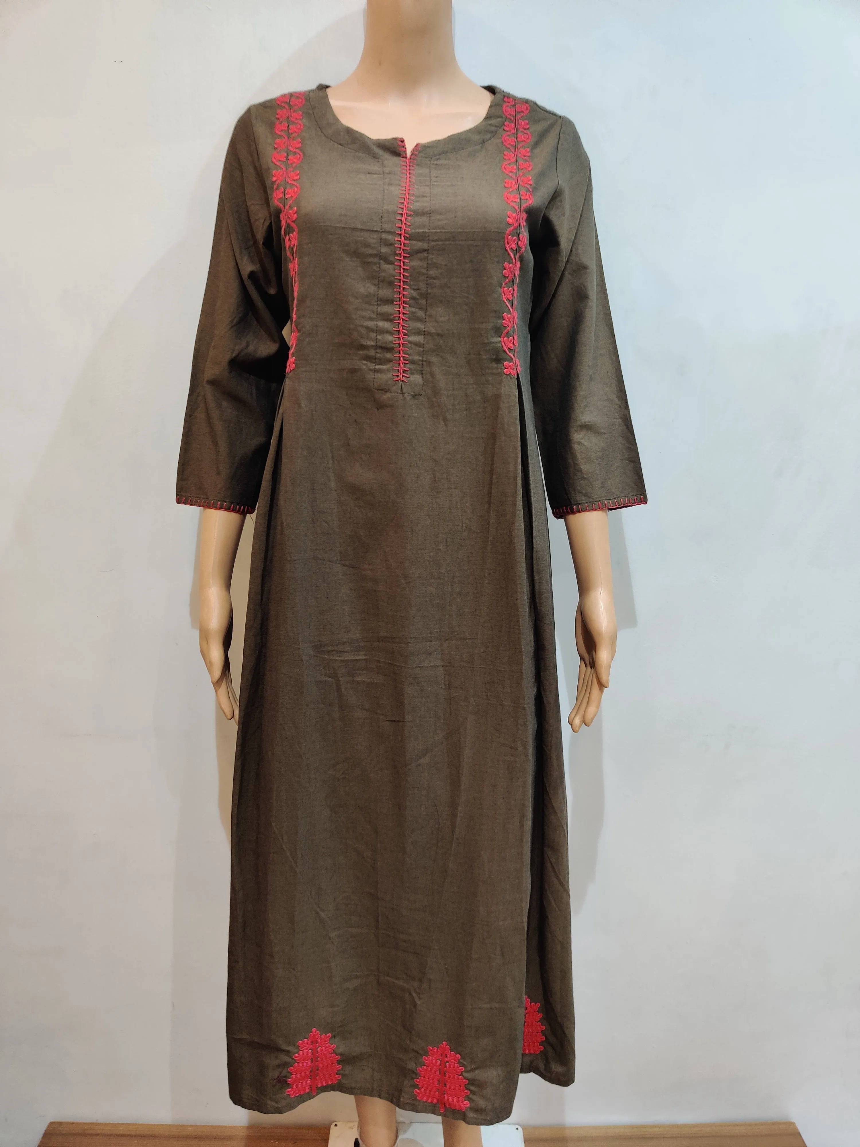 Mangolia Kurti