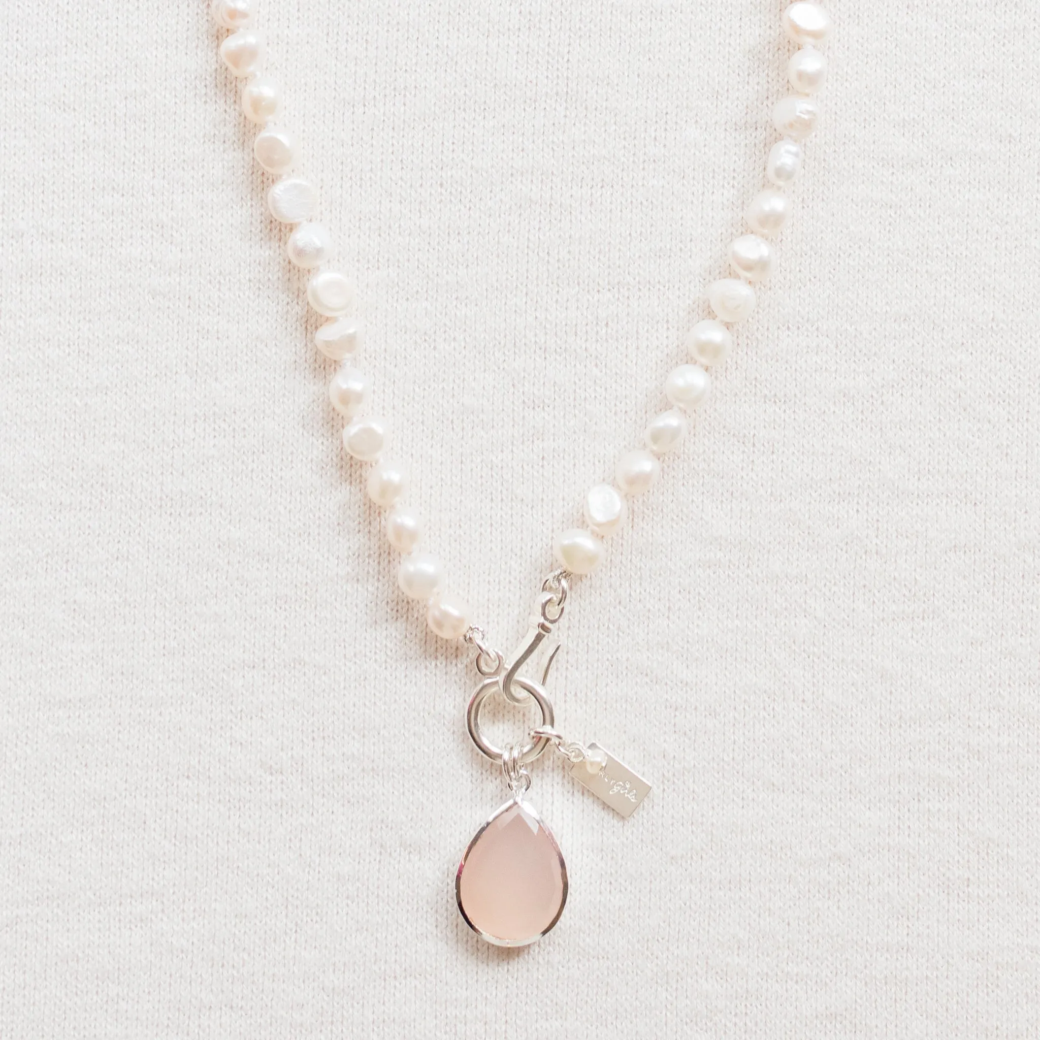 Margaret Pearl Necklace | Freshwater Pearls with Radiant Chalcedony Pendant | By Pearly Girls