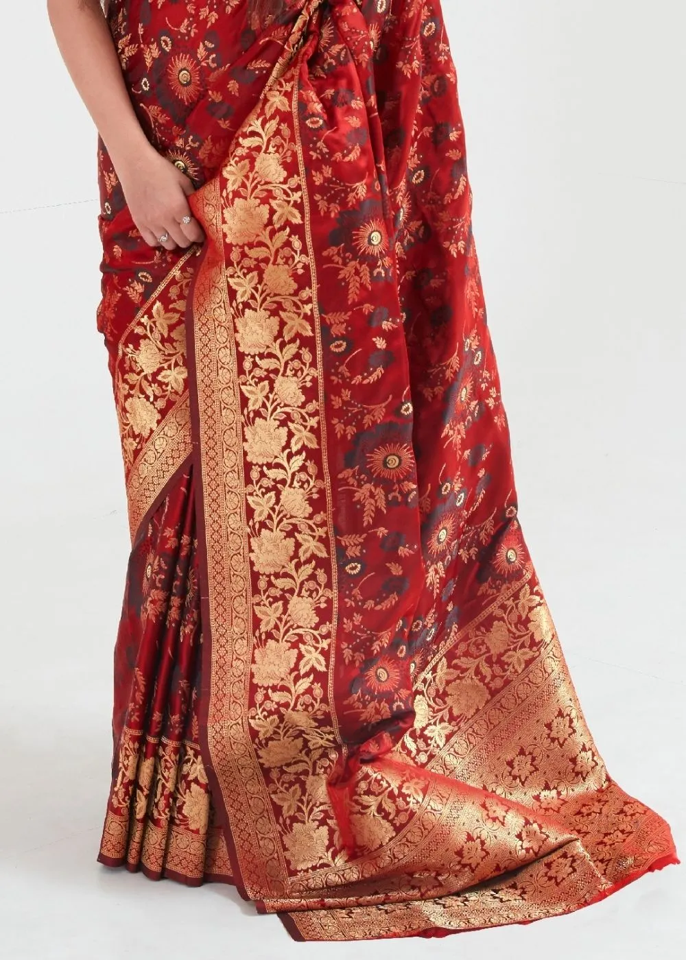 Maroon Red Zari Woven Banarasi Silk Saree