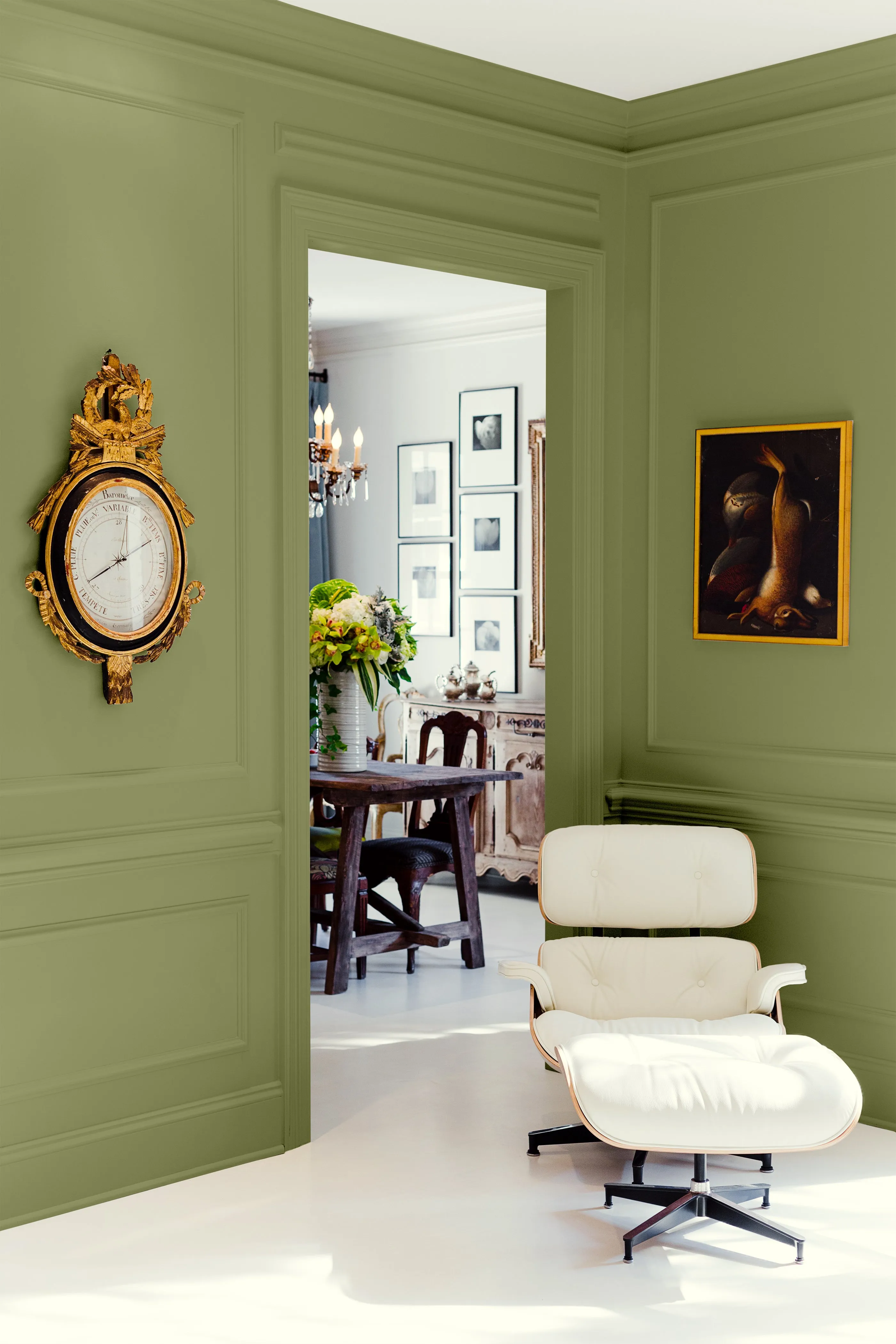 Mary's Garden - Manor Borne Wall Paint