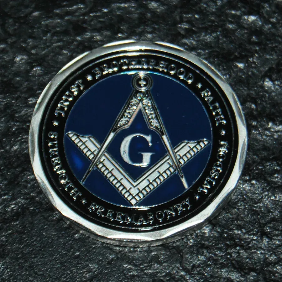 Master Mason Blue Lodge Coin - Pillars & Masonic Tools Design