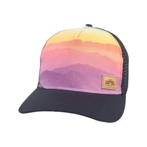 Mazama Trucker