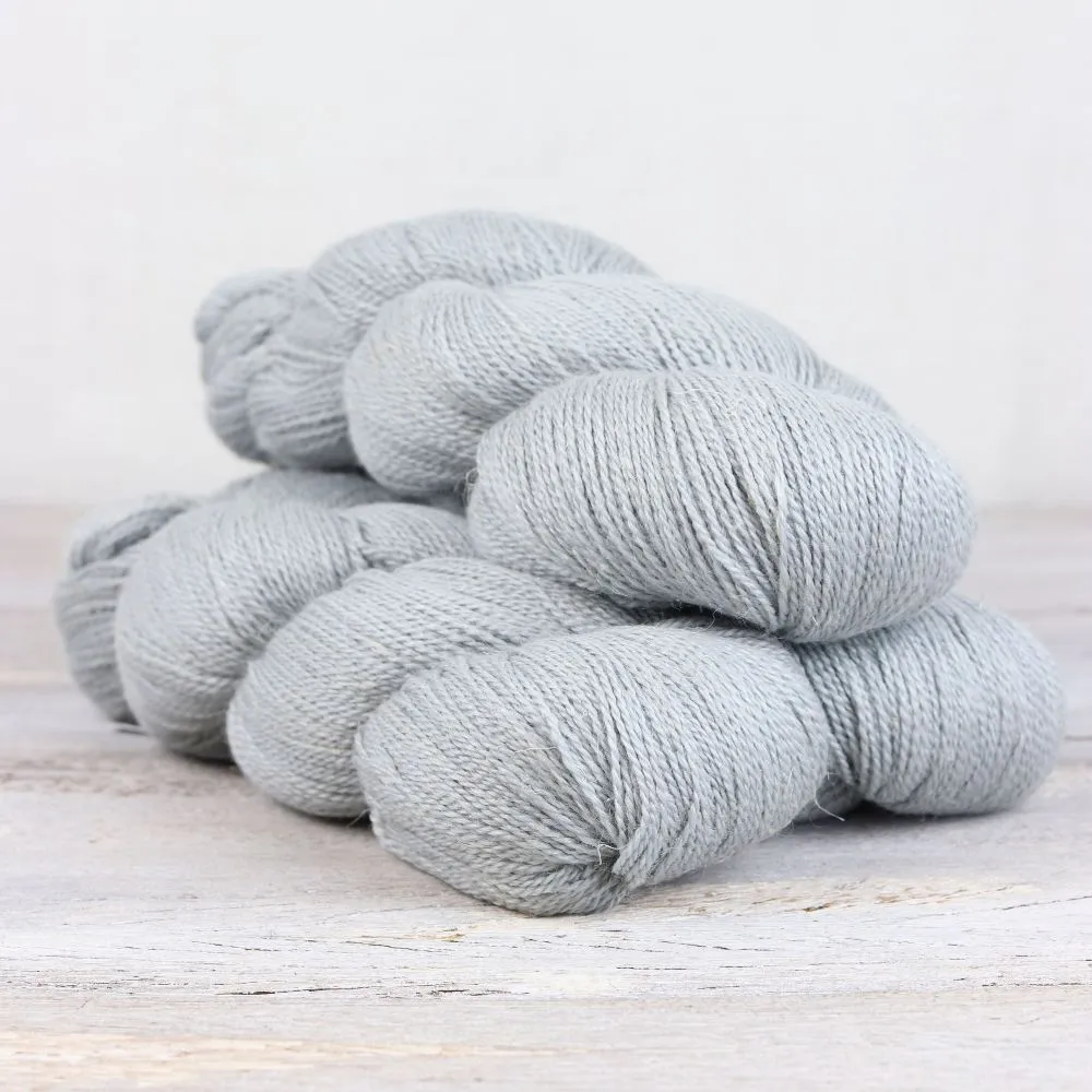 Meadow Light Fingering | The Fibre Co.