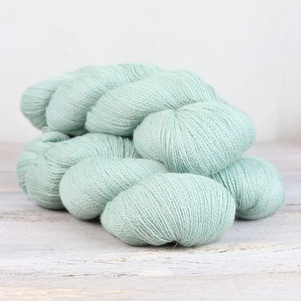 Meadow Light Fingering | The Fibre Co.