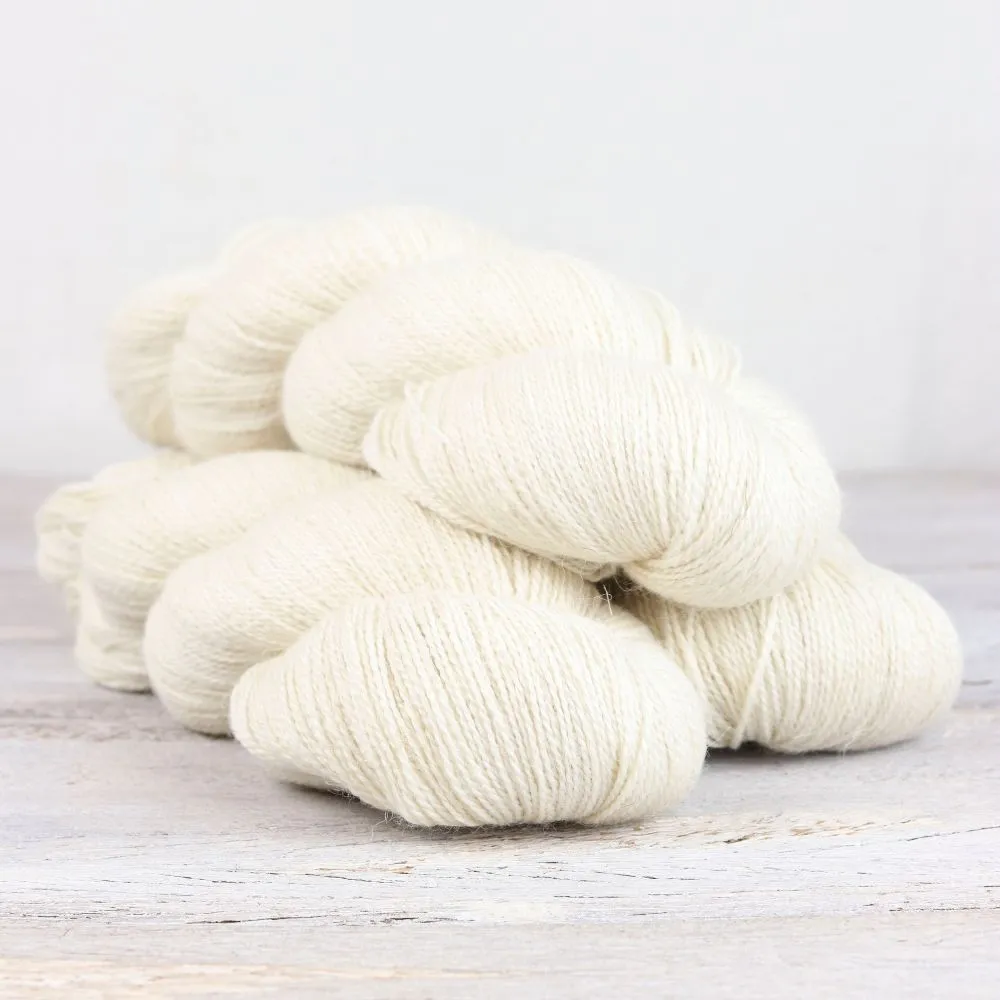 Meadow Light Fingering | The Fibre Co.