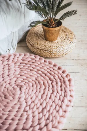 Medium round rug d=40” (100 cm)