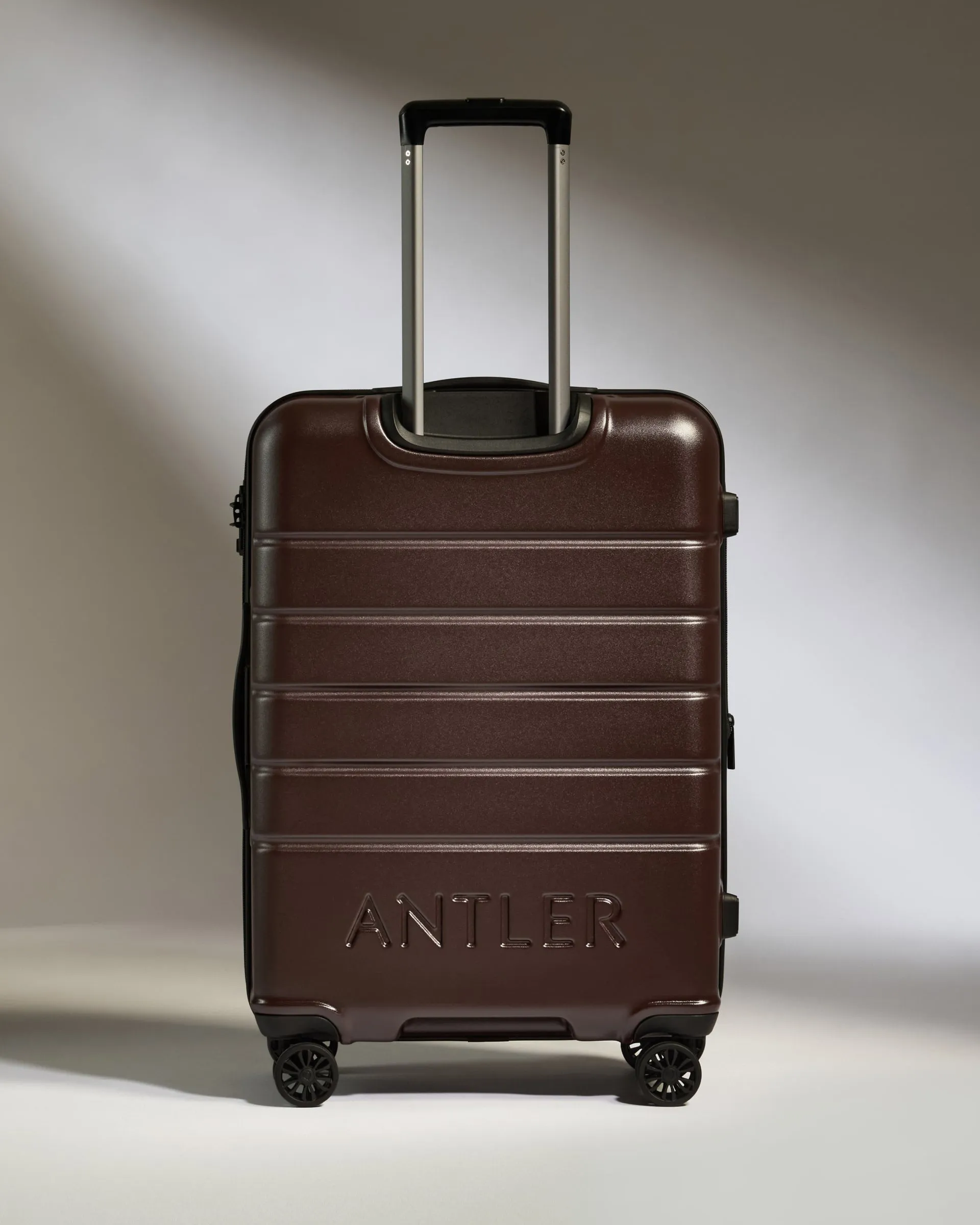 Medium Suitcase in Cedar Brown - Logo