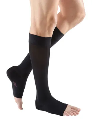 Mediven Plus, 20-30 mmHg, Knee High, Silicone Top Band, Open Toe