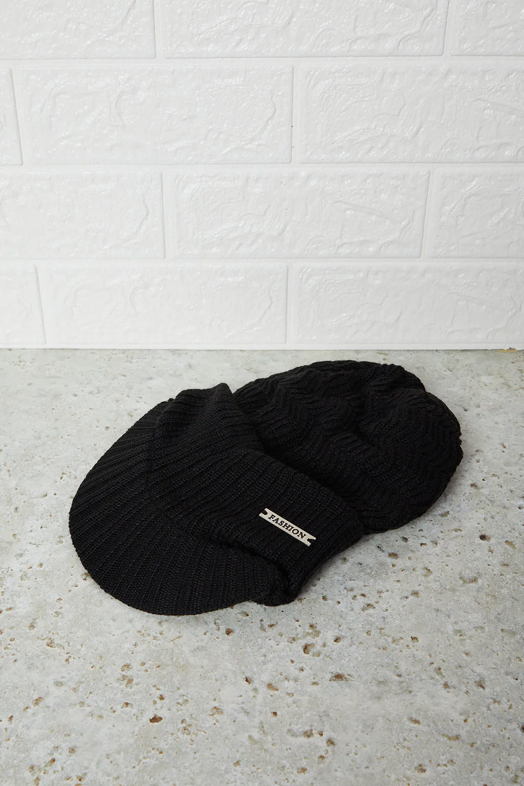 Men Black Knitted Cap With Brim