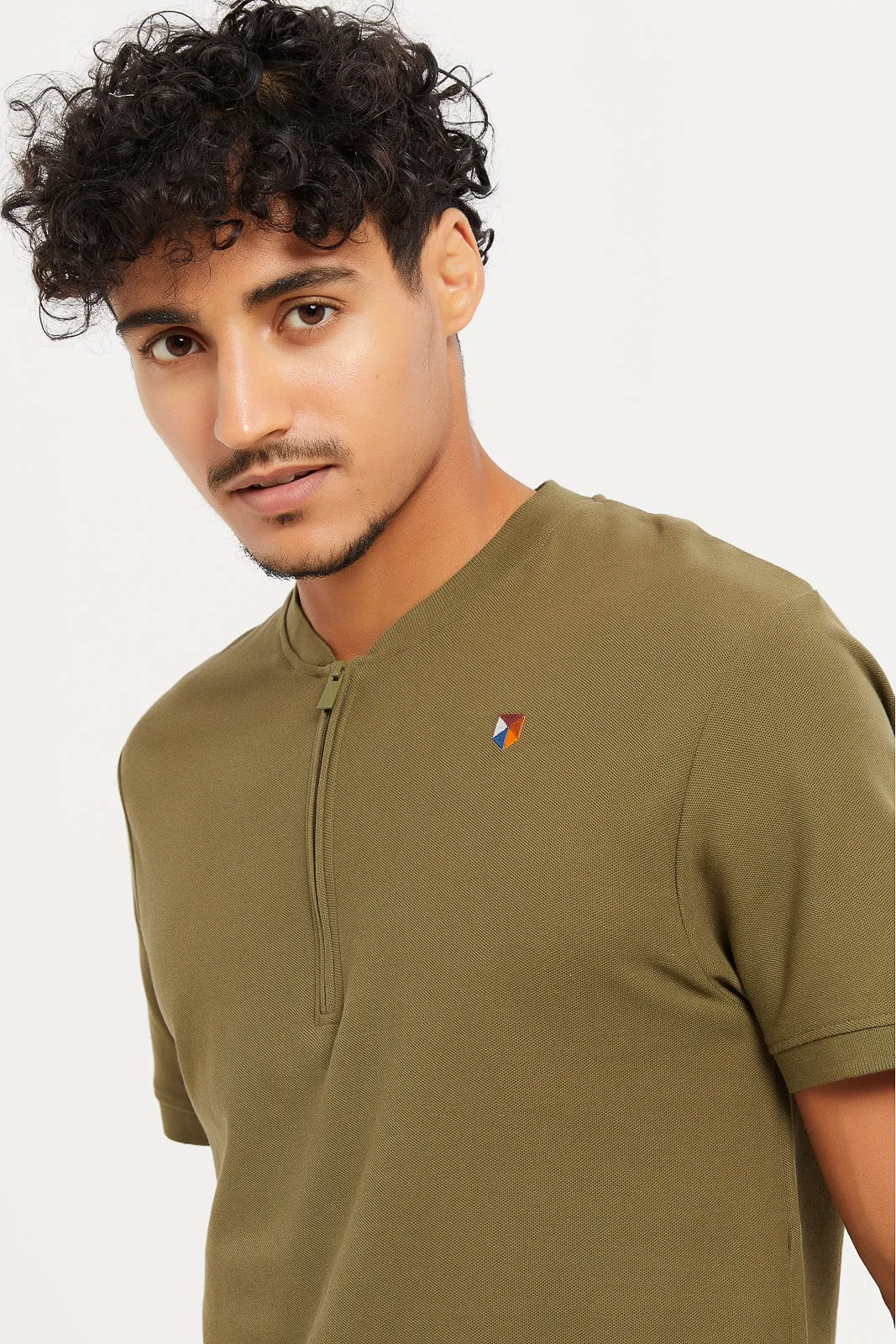 Men Green Plain Henley Collared Polo Shirt