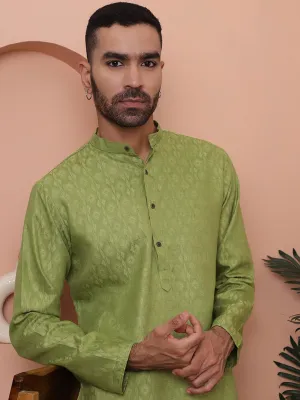 Men Green Woven Design Cotton Kurtas