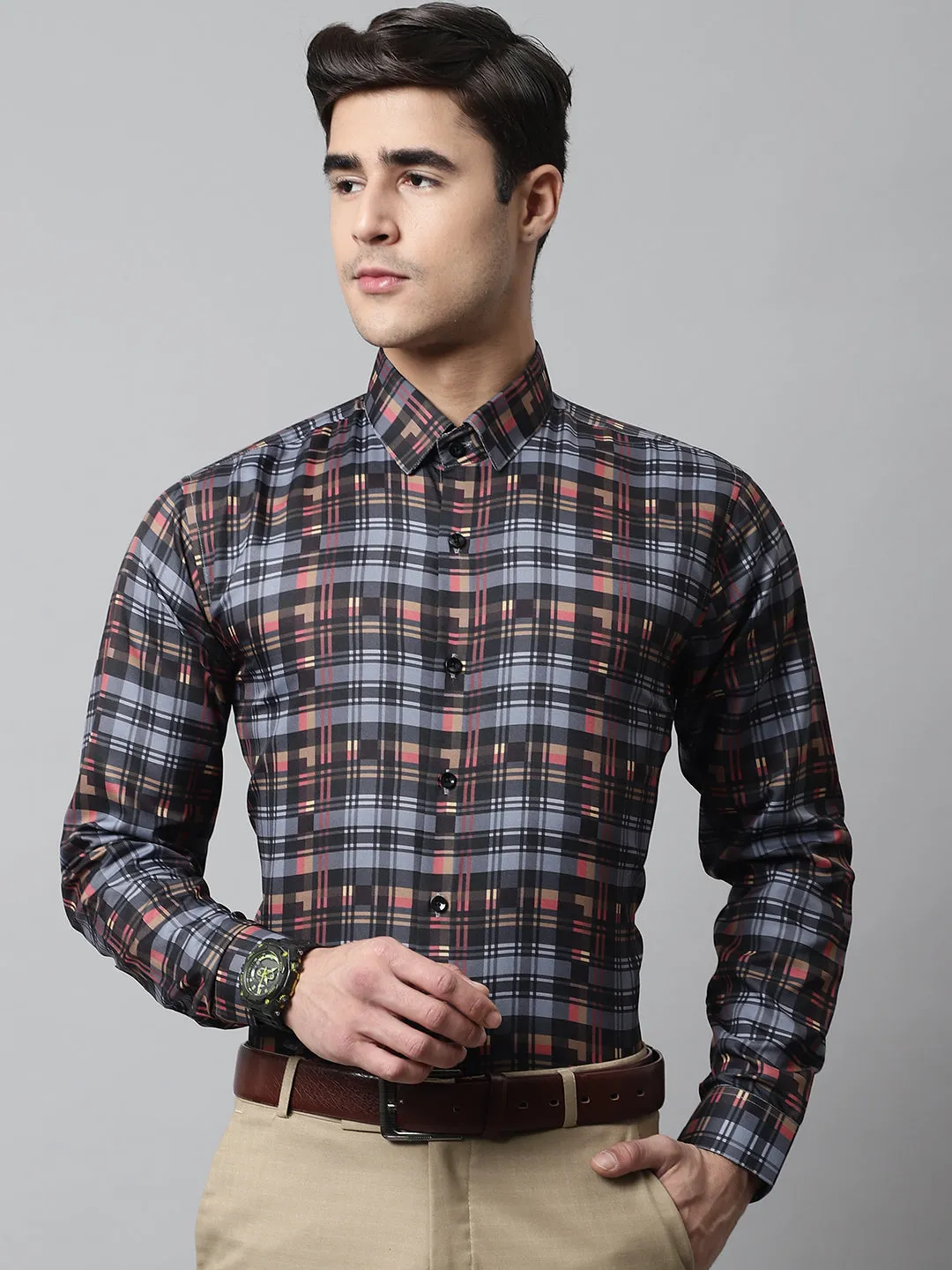 Men Grey Checks Regular Fit Cotton Formal Shirt