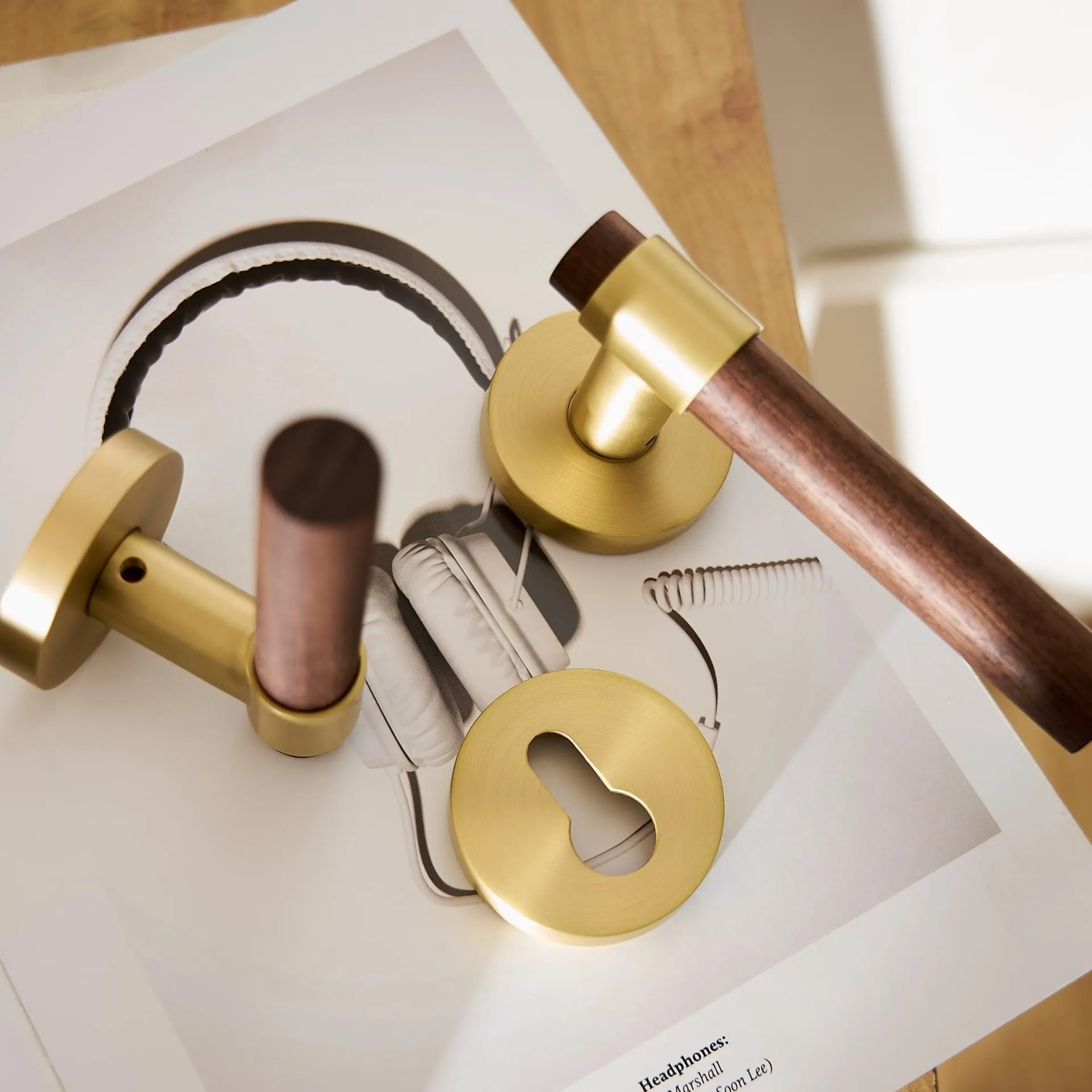 MENELAOS / Solid Brass & Walnut Wood Lever Door Handles & Lock Set