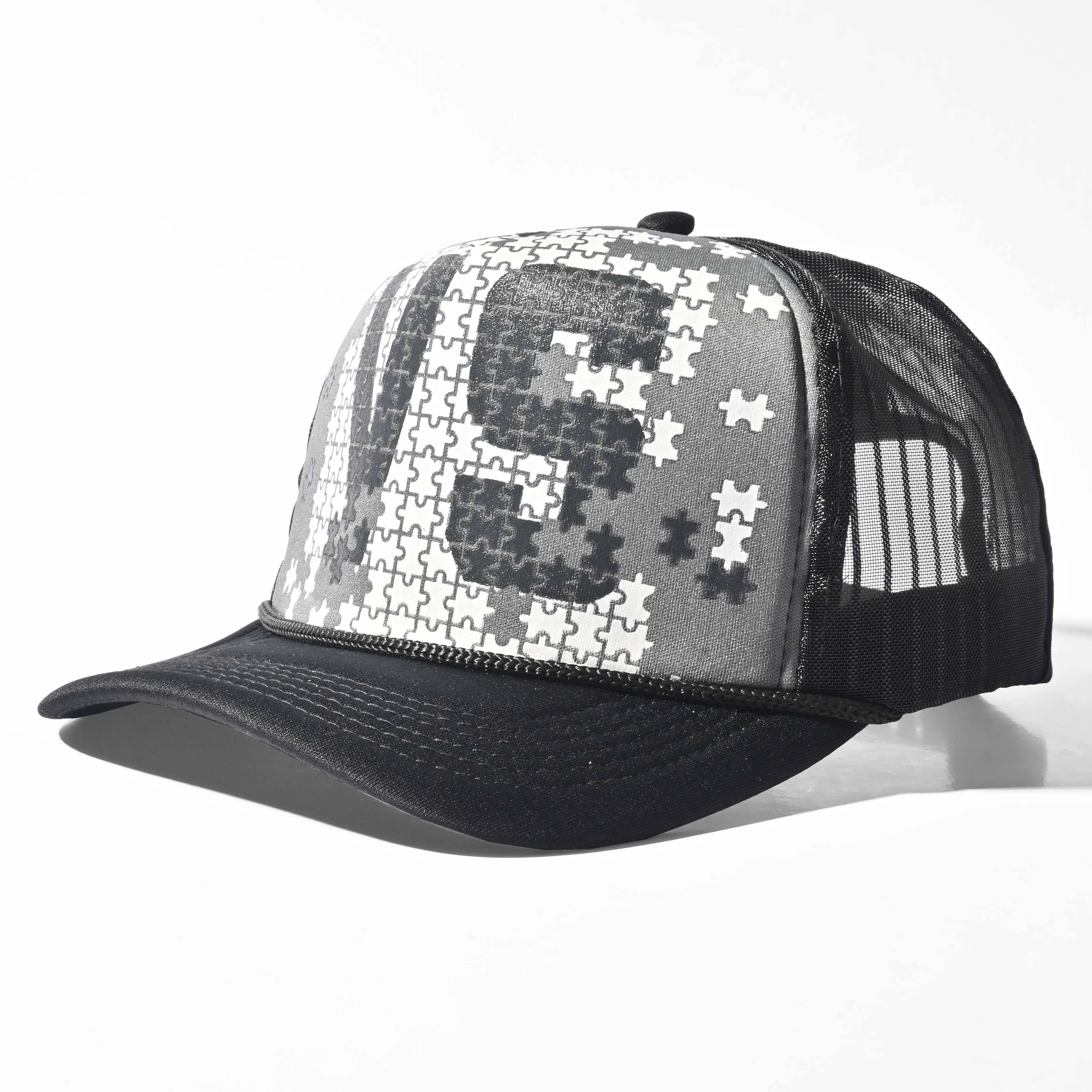 Men's Back Net Imported Classic P Cap