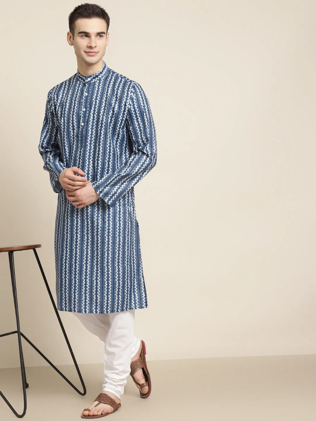 Men's Cotton Navy Blue Printed Kurta & White Churidar Pyjama Set - Sojanya