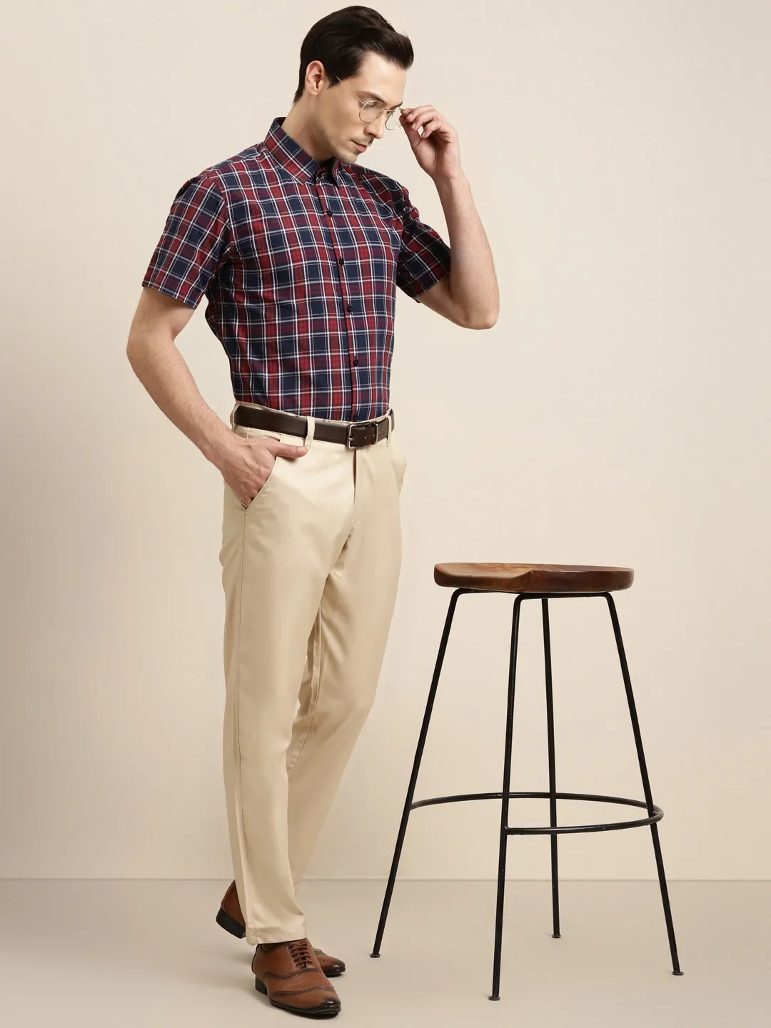 Men's Cotton Red & Navy Formal Shirt - Sojanya