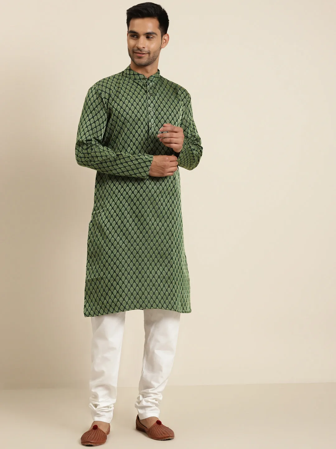 Men's Jacq Silk Dark Green Self design Kurta & Off-White Churidar Pyjama Set - Sojanya