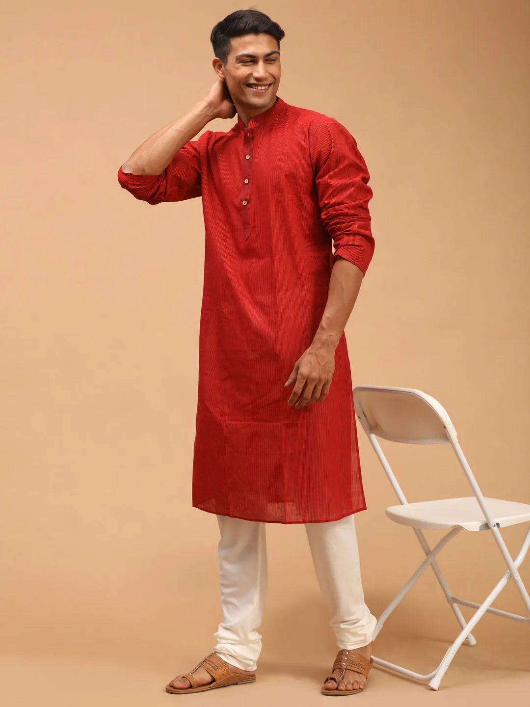 Men's Maroon Pure Cotton Kurta Pyjama Set - Vastramay