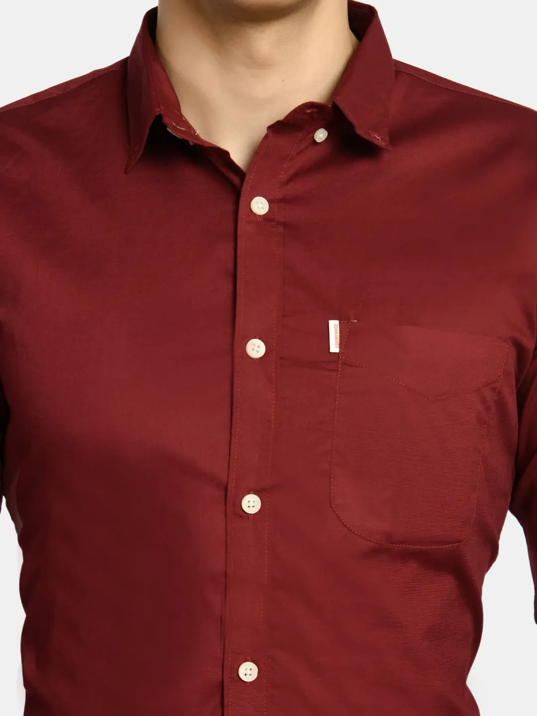 Men's Maroon Solid Regular Fit Casual Shirt